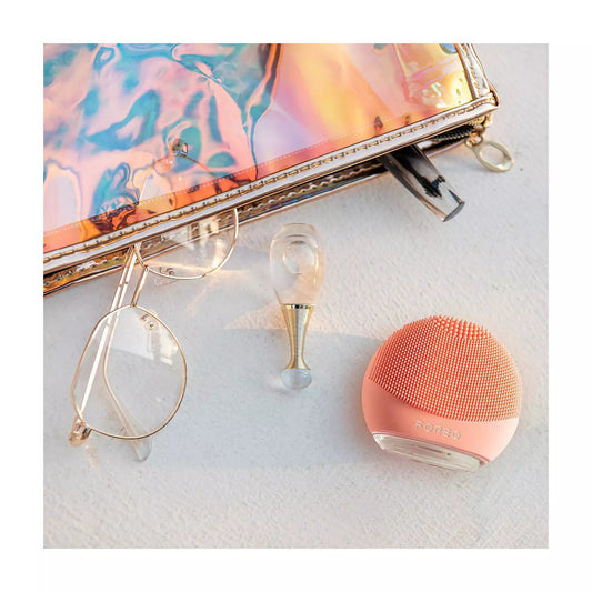 FOREO LUNA 4 go Facial Cleansing & Massaging Device – Travel - Friendly Skincare Tool - Unrestricted Goods
